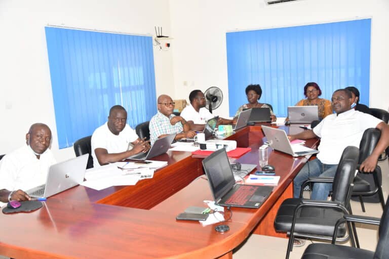 Lire la suite à propos de l’article L’équipe de coordination du Programme APPROCHE en rencontre de planification opérationnelle à Lomé.